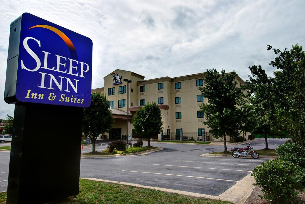 Hotel Sleep & 4*